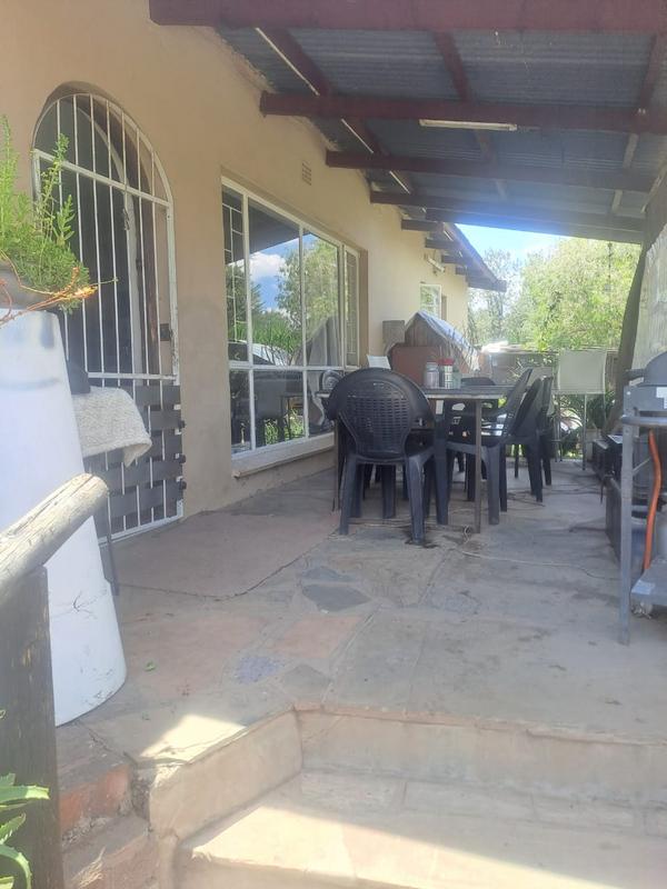 4 Bedroom Property for Sale in Mnandi Gauteng