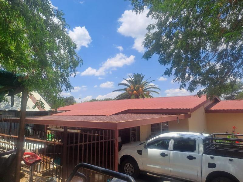 4 Bedroom Property for Sale in Mnandi Gauteng