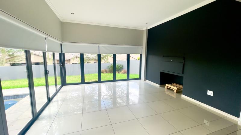 4 Bedroom Property for Sale in Barbeque Downs Gauteng