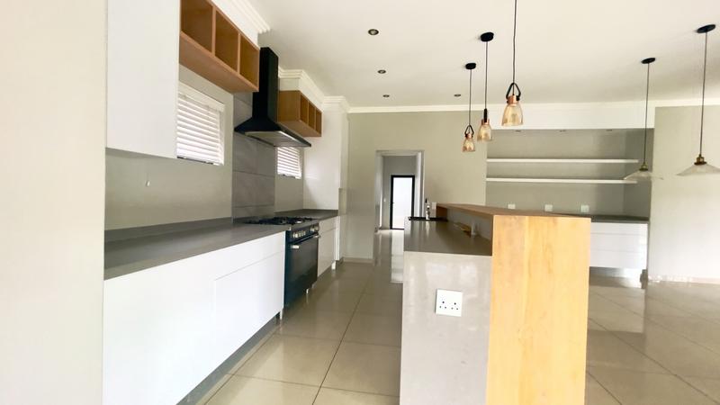 4 Bedroom Property for Sale in Barbeque Downs Gauteng