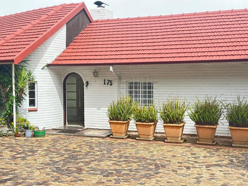 To Let 3 Bedroom Property for Rent in Bryanston Gauteng