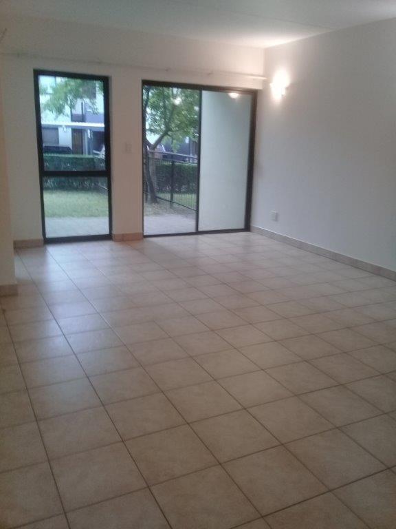 To Let 2 Bedroom Property for Rent in Fourways Gauteng