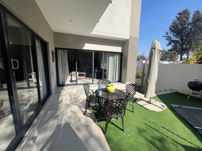 To Let 3 Bedroom Property for Rent in Waterkloof Ridge Gauteng