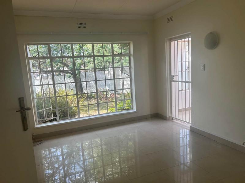 To Let 3 Bedroom Property for Rent in Bryanston Gauteng