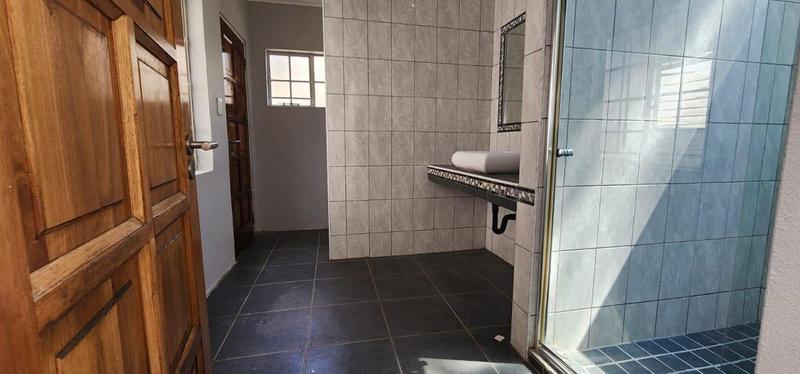 To Let 3 Bedroom Property for Rent in Bryanston Gauteng