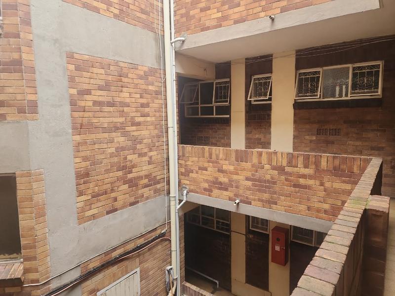 2 Bedroom Property for Sale in Bellevue East Gauteng