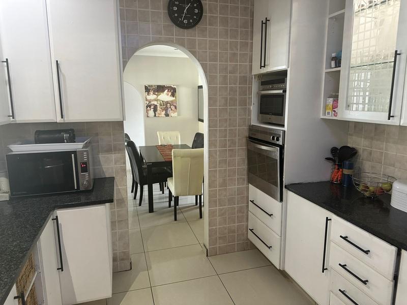 4 Bedroom Property for Sale in The Reeds Gauteng