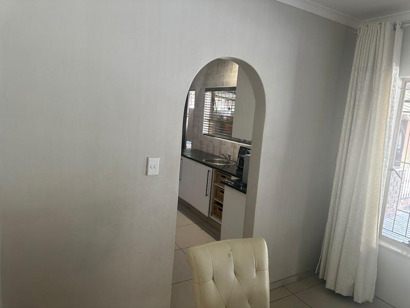 To Let 4 Bedroom Property for Rent in The Reeds Gauteng