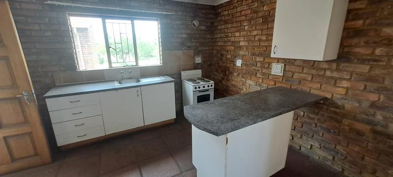 1 Bedroom Property for Sale in Elspark Gauteng