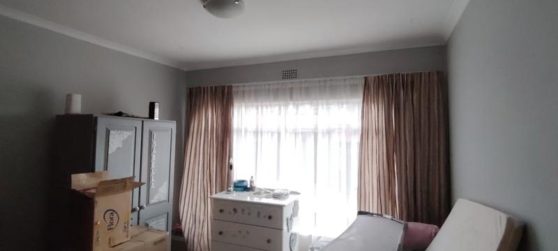 To Let 3 Bedroom Property for Rent in Silverfields Gauteng