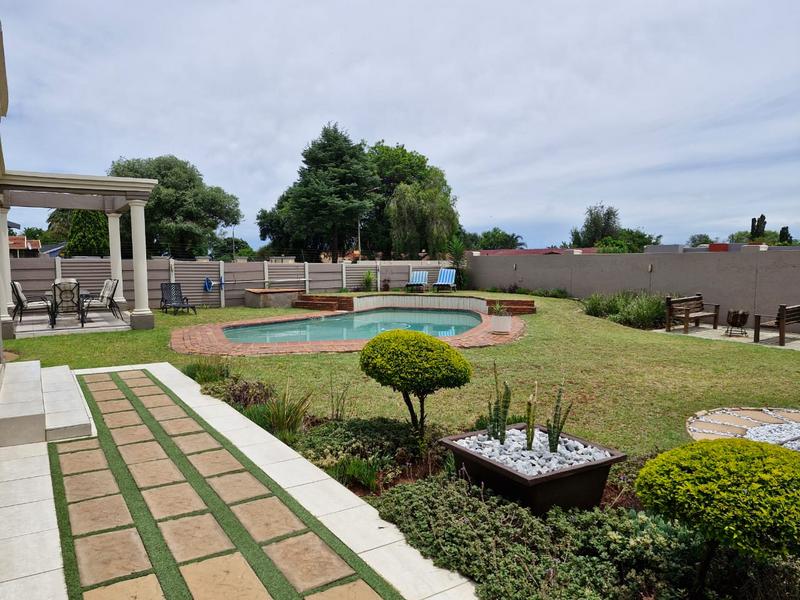 4 Bedroom Property for Sale in Birch Acres Gauteng