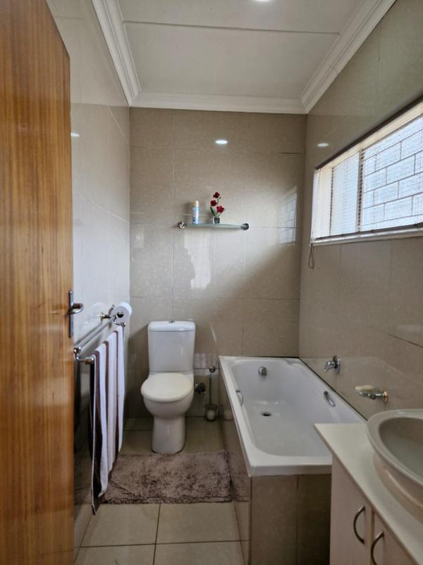 4 Bedroom Property for Sale in Birch Acres Gauteng