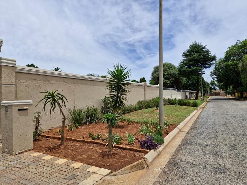 4 Bedroom Property for Sale in Birch Acres Gauteng