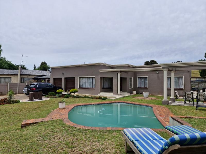 4 Bedroom Property for Sale in Birch Acres Gauteng