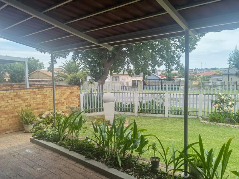 To Let 4 Bedroom Property for Rent in Nigel Gauteng