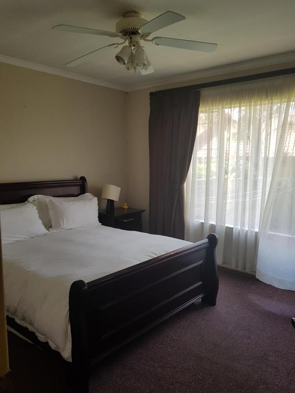 To Let 2 Bedroom Property for Rent in Rooihuiskraal North Gauteng