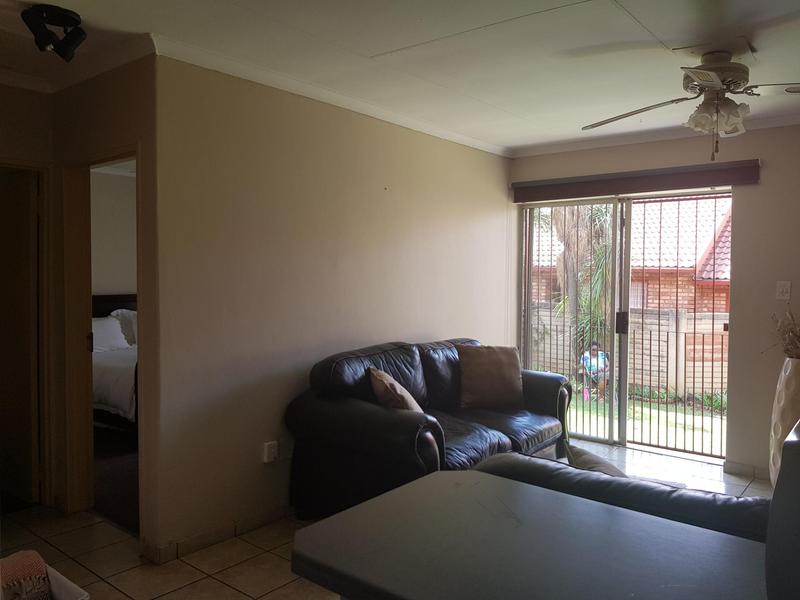 To Let 2 Bedroom Property for Rent in Rooihuiskraal North Gauteng