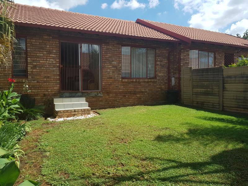 To Let 2 Bedroom Property for Rent in Rooihuiskraal North Gauteng