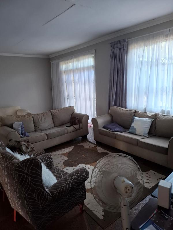 To Let 3 Bedroom Property for Rent in Silverton Gauteng