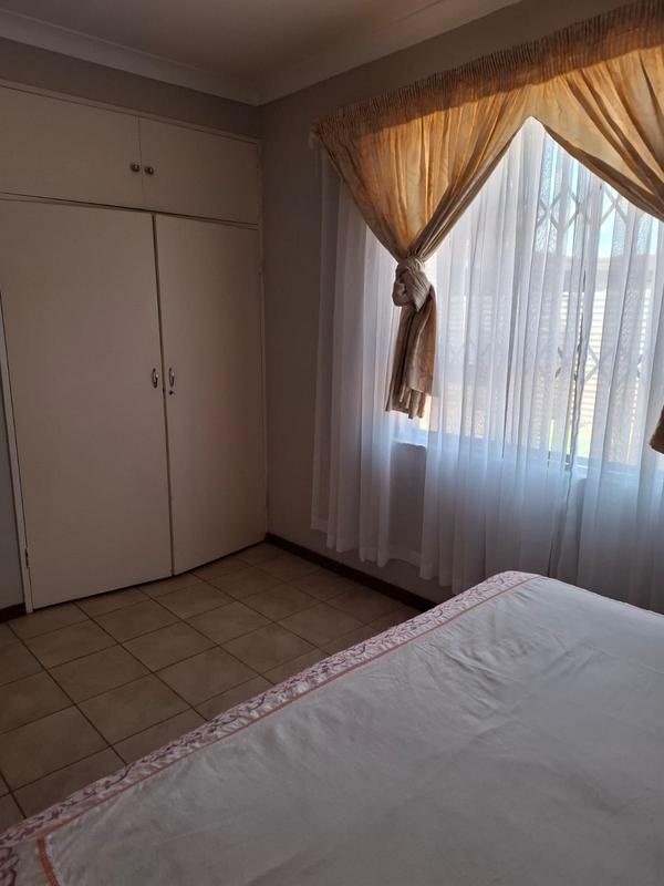 To Let 3 Bedroom Property for Rent in Silverton Gauteng