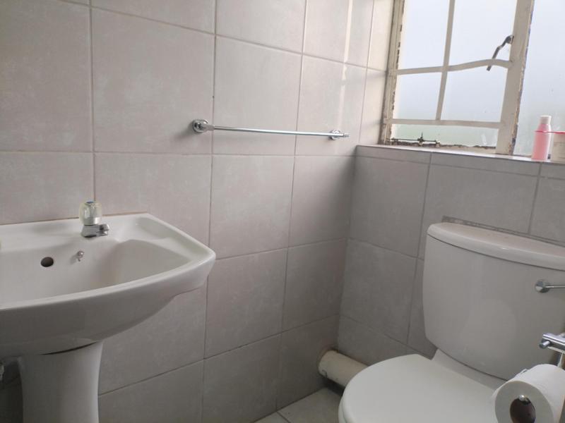 0 Bedroom Property for Sale in Buccleuch Gauteng