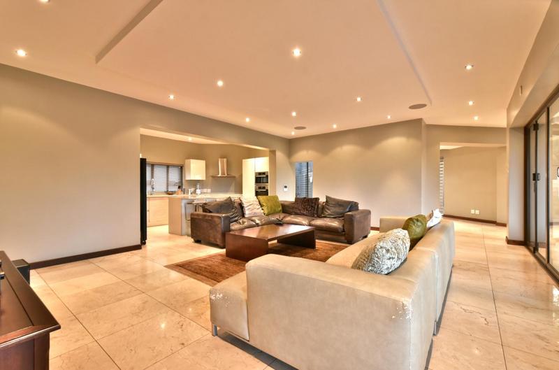 5 Bedroom Property for Sale in Bryanston Gauteng