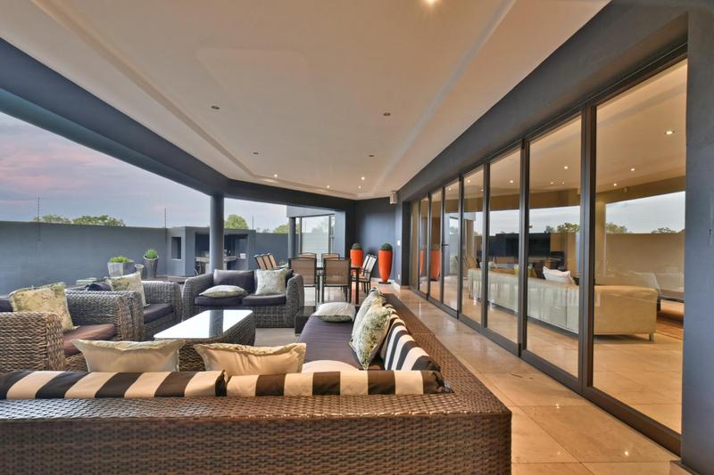 5 Bedroom Property for Sale in Bryanston Gauteng