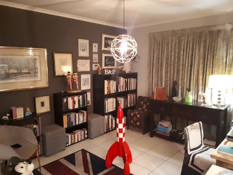 2 Bedroom Property for Sale in Bryanston Gauteng