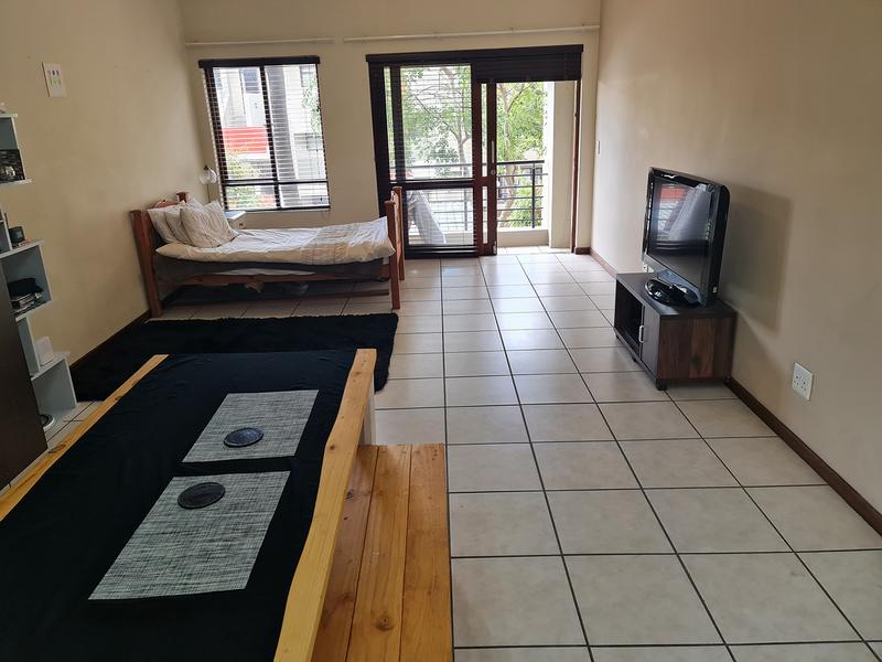 1 Bedroom Property for Sale in Lonehill Gauteng