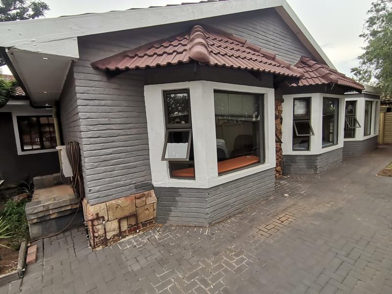 5 Bedroom Property for Sale in Vanderbijlpark SW 1 Gauteng