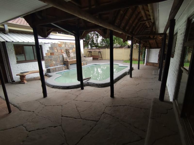 5 Bedroom Property for Sale in Vanderbijlpark SW 1 Gauteng