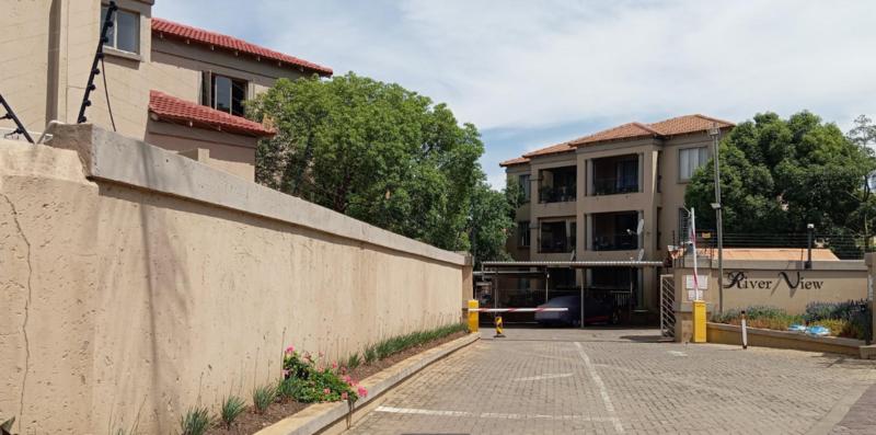 1 Bedroom Property for Sale in Weltevreden Park Gauteng