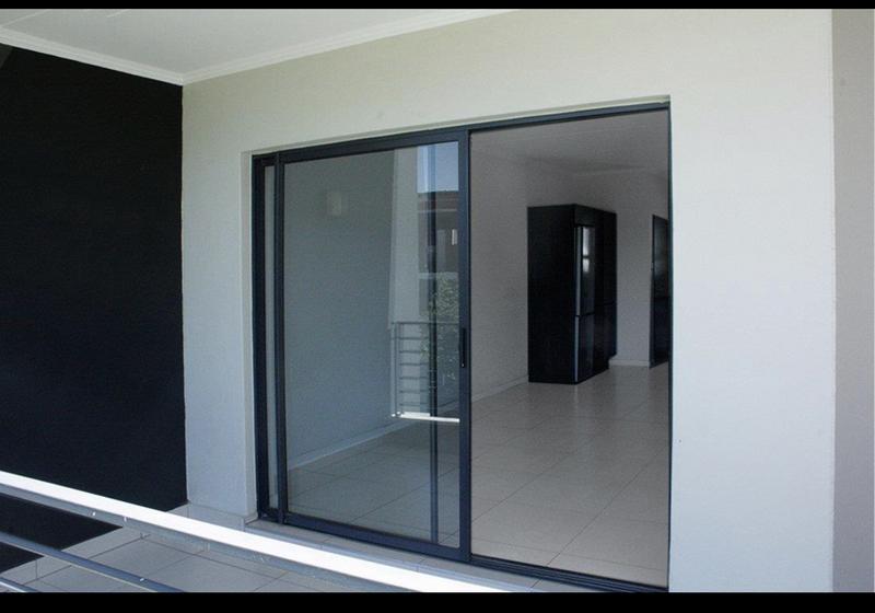 To Let 2 Bedroom Property for Rent in Fourways Gauteng