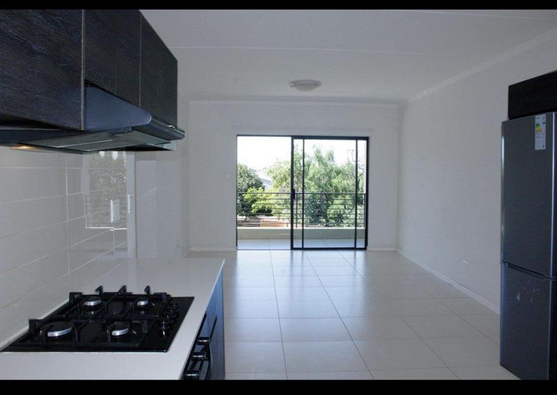 To Let 2 Bedroom Property for Rent in Fourways Gauteng