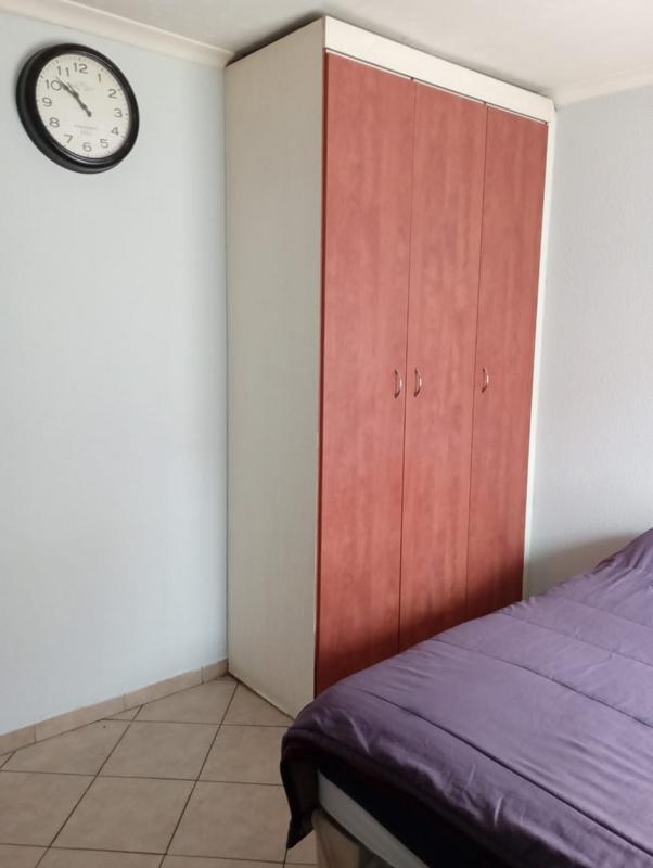 2 Bedroom Property for Sale in Olievenhoutbosch Gauteng