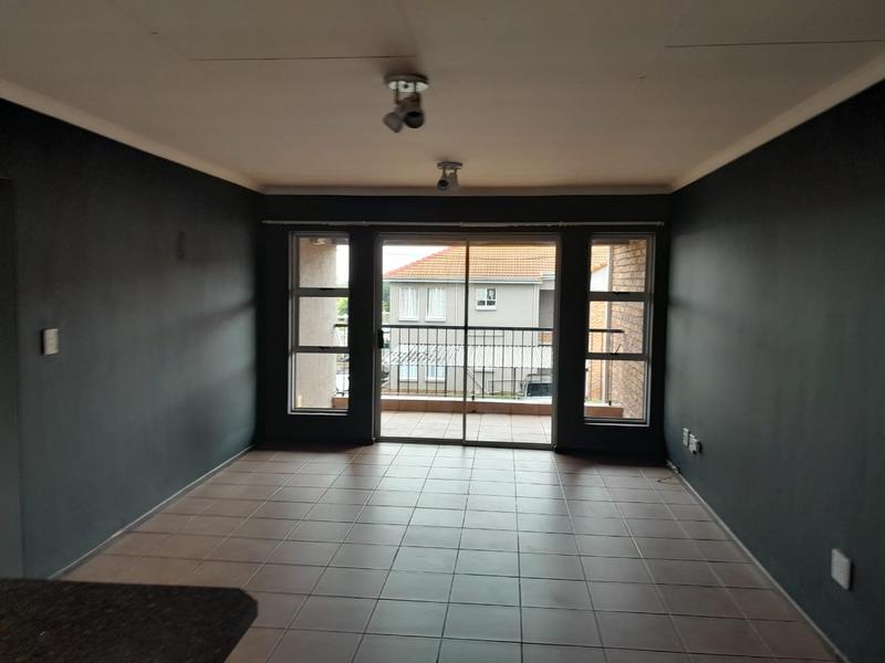 To Let 2 Bedroom Property for Rent in Pierre Van Ryneveld Gauteng