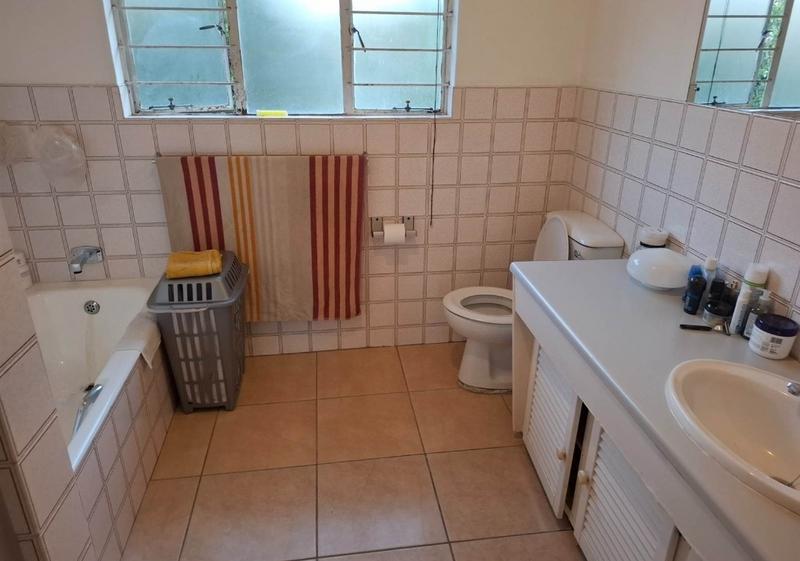 To Let 3 Bedroom Property for Rent in Buccleuch Gauteng