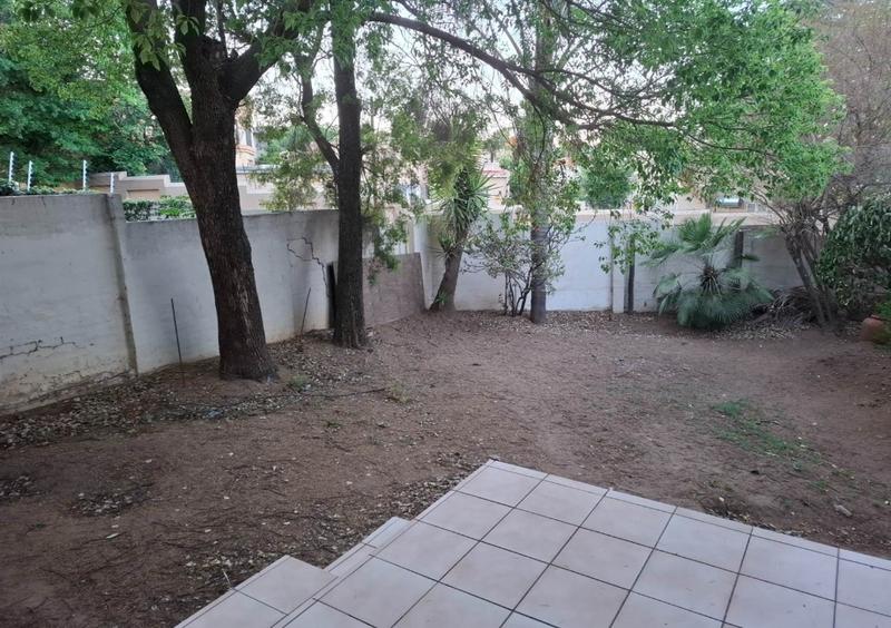 To Let 3 Bedroom Property for Rent in Buccleuch Gauteng