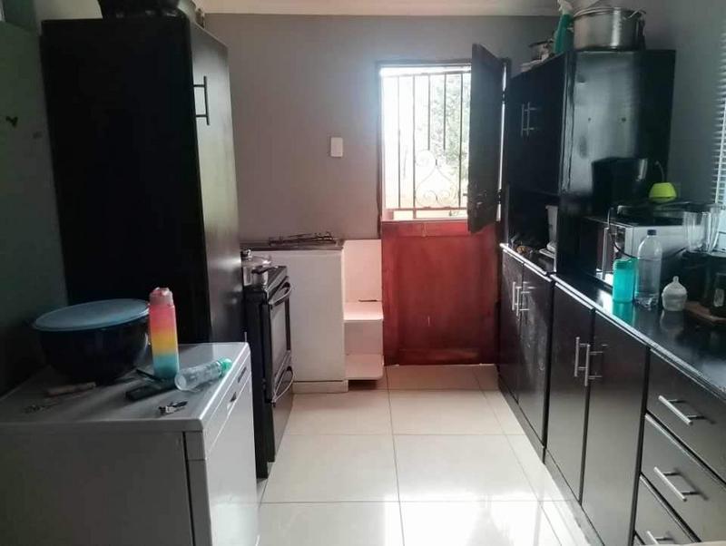 2 Bedroom Property for Sale in Tshepisong Gauteng