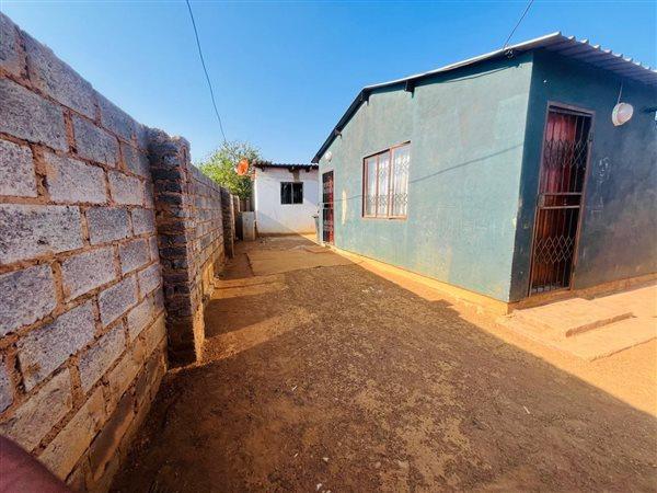 2 Bedroom Property for Sale in Kanana Park Gauteng