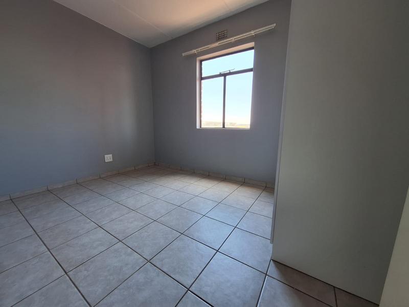 To Let 2 Bedroom Property for Rent in Sky City Gauteng