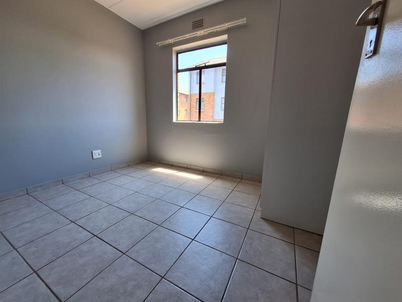 To Let 2 Bedroom Property for Rent in Sky City Gauteng