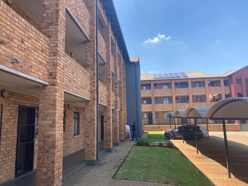 To Let 2 Bedroom Property for Rent in Sky City Gauteng