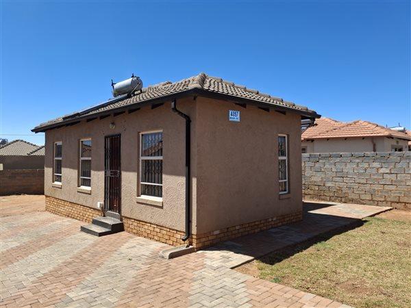 3 Bedroom Property for Sale in Lenasia Gauteng