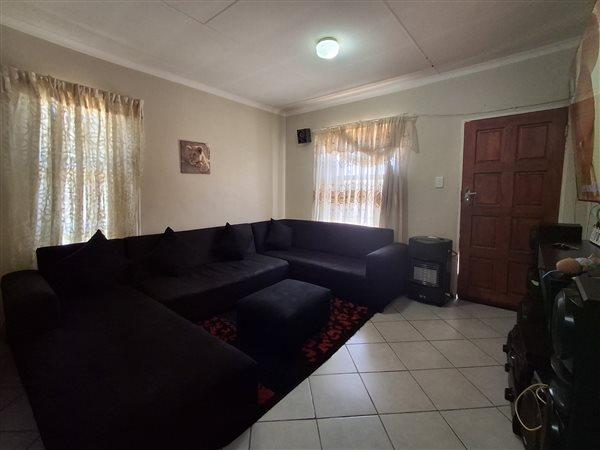 3 Bedroom Property for Sale in Lenasia Gauteng