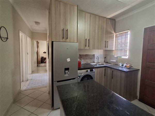 3 Bedroom Property for Sale in Lenasia Gauteng