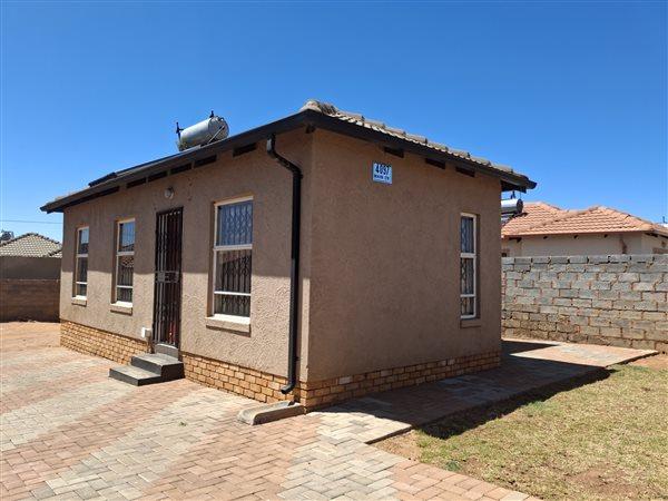 3 Bedroom Property for Sale in Lenasia Gauteng