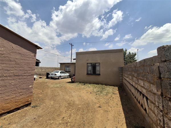 2 Bedroom Property for Sale in Drieziek Gauteng