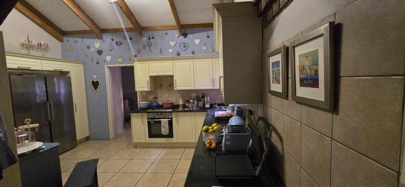 4 Bedroom Property for Sale in Moreleta Park Gauteng