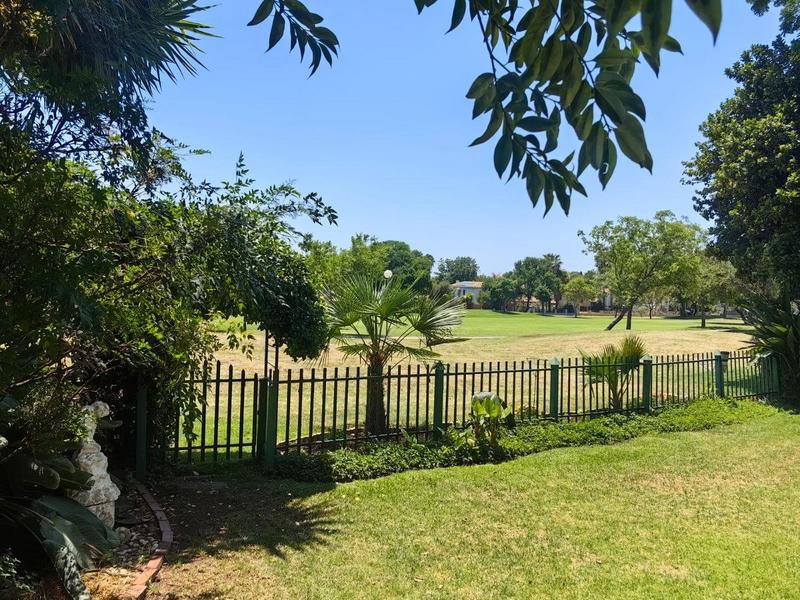 4 Bedroom Property for Sale in Silver Lakes Golf Estate Gauteng